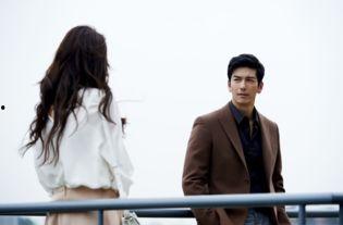 年轻人生活现状娱乐吃瓜,揭秘当代年轻人的“吃瓜”生活